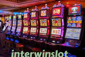 interwinslot slide 1